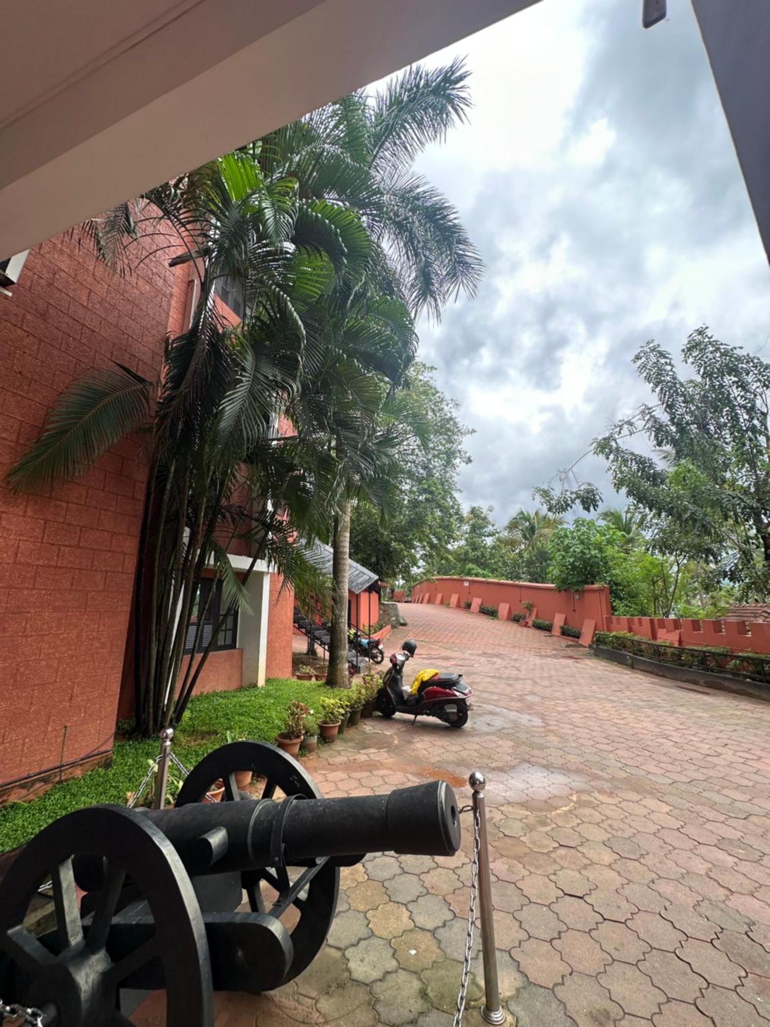 Gd International Redfort Nilambūr Екстериор снимка