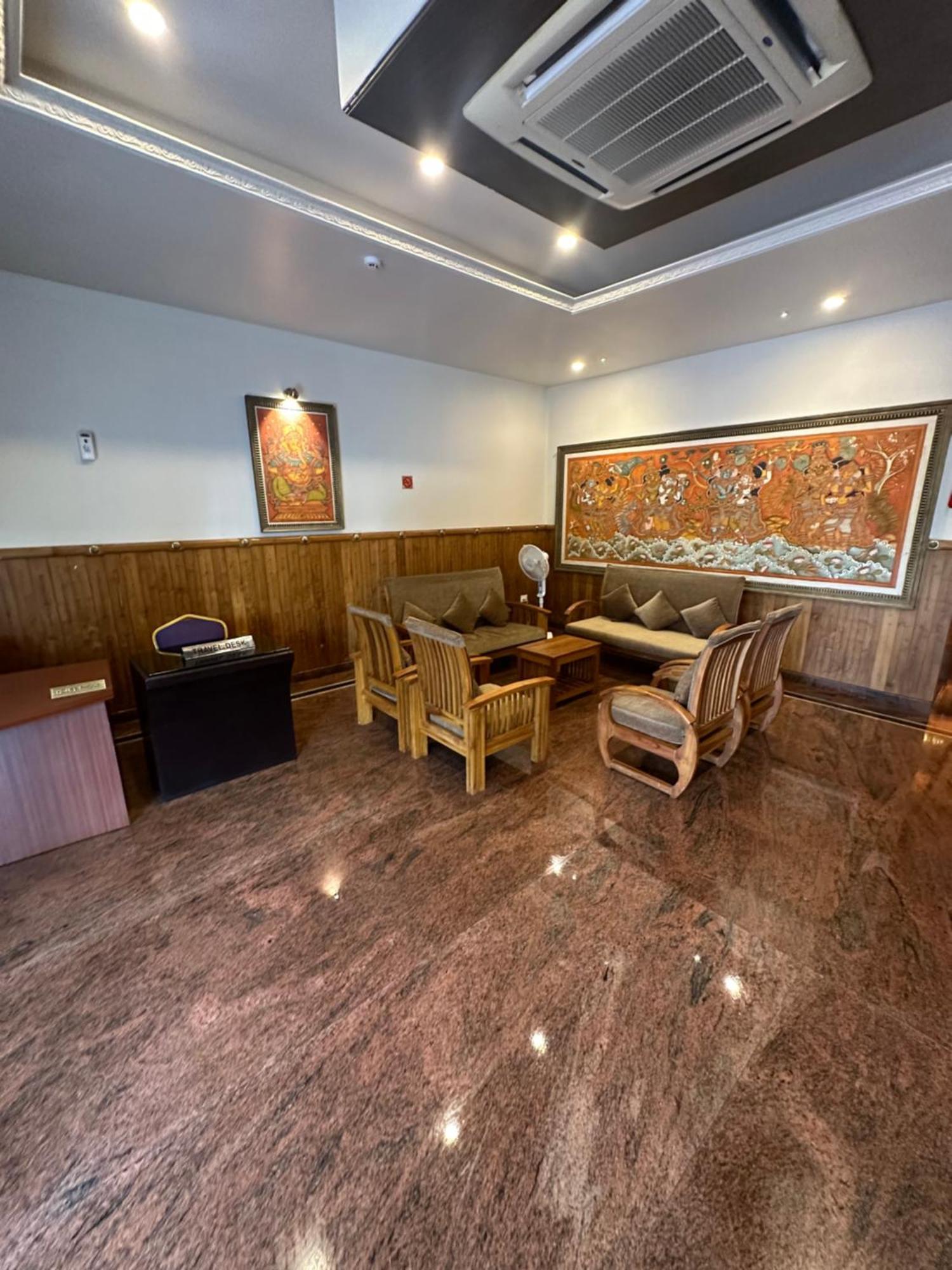 Gd International Redfort Nilambūr Екстериор снимка